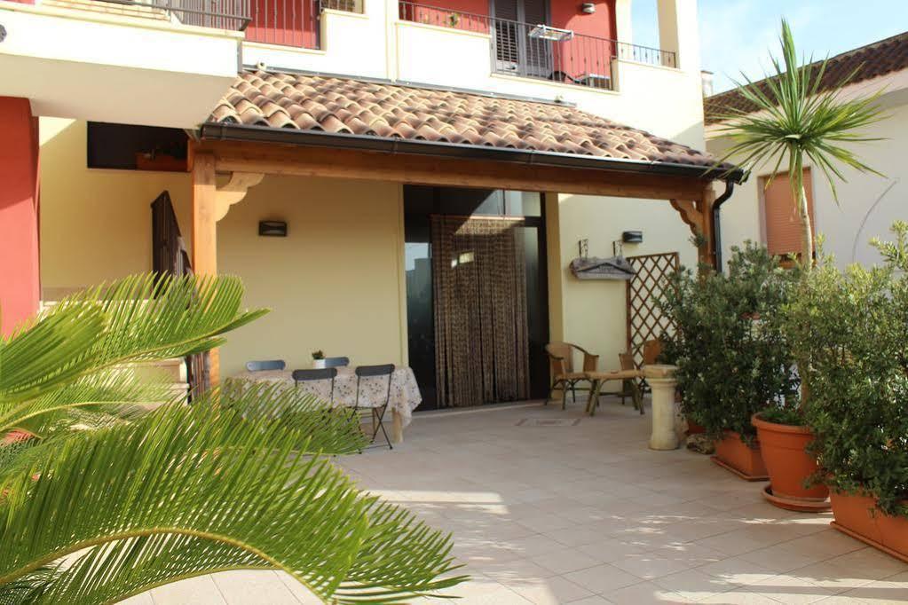 Olimpo B&B Giurdignano Exterior foto